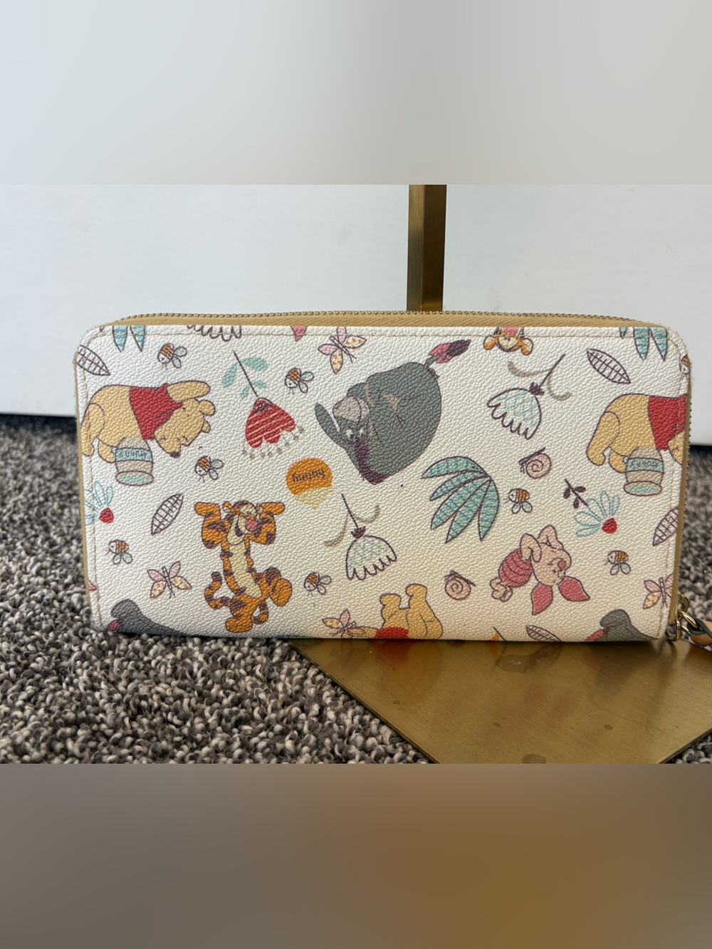 Dooney & Bourke Disney Winnie the Pooh zip-around wallet - Picture 5 of 11